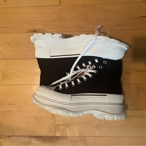 ALEXANDER MCQUEEN SNEAKERS